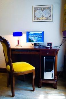 Yacht 'Gulf Stream' on Deribas, Odessa - apartment by the day