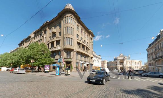 Yacht 'Gulf Stream' on Deribas, Odessa - apartment by the day
