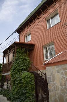 Дом в 50 м от моря  (р-н Совиньон), Черноморск (Ильичевск) - квартира посуточно