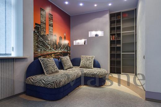 3 bedroom apartments Pushkinskaya 54, Kharkiv - apartment by the day