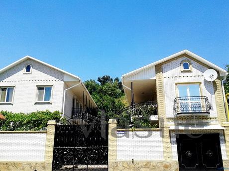 Номера Прибой, 100 метров от моря, Бердянск - квартира посуточно