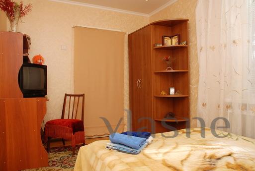 2 square meters for rent near the Friend, Kyiv - apartment by the day