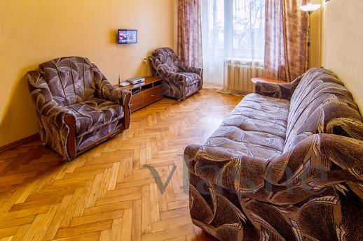 Cozy apartment Metro Palace Ukraine, Kyiv - apartment by the day