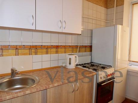 Cozy apartment Metro Palace Ukraine, Kyiv - apartment by the day