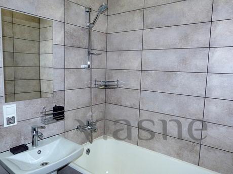 New Repair Bus Station Demeevskaya, Kyiv - apartment by the day