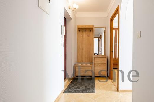 Beautiful apartment metro Obolon, Kyiv - apartment by the day