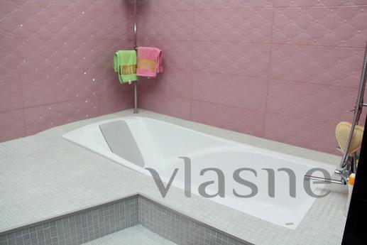 Arcadia Palace 2-bedroom Seaview, Odessa - apartment by the day