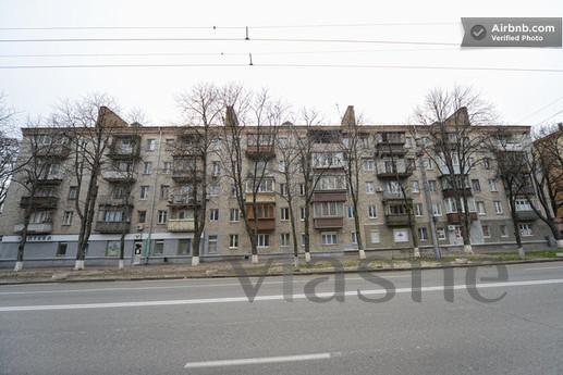 АКЦИЯ!!! Центр Двухкомнатная у Лавры, Киев - квартира посуточно