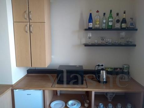 Apartment on pl. Artyom, Krivoy Rog - apartment by the day