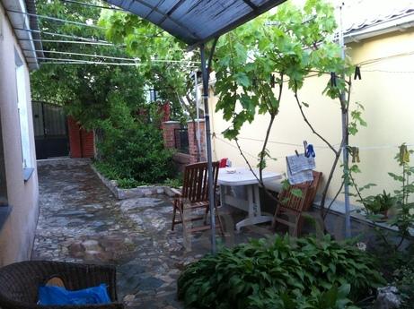 Rent your house- villa 9 Fountain Street. Novoberegovaya .Ve