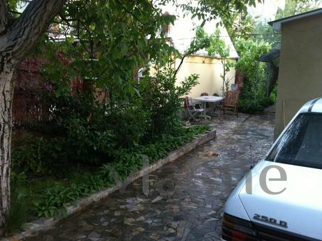Cottage on the 9th Fontana. Near the sea, Odessa - apartment by the day